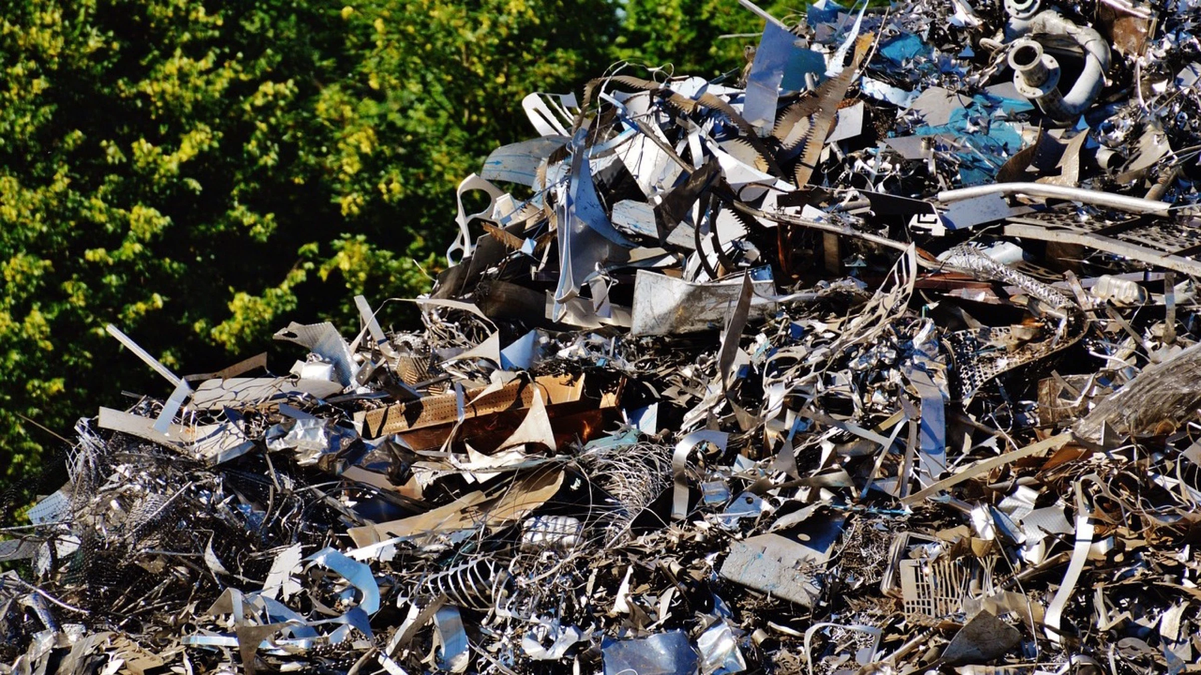 Pile of mixed metal scrap awaiting processing